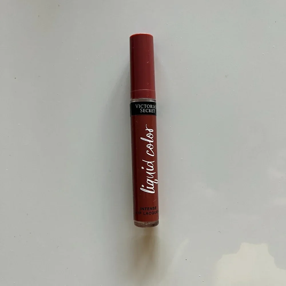 Victoria's Secret Liquid Color Intense Lip Lacquer New, Femme